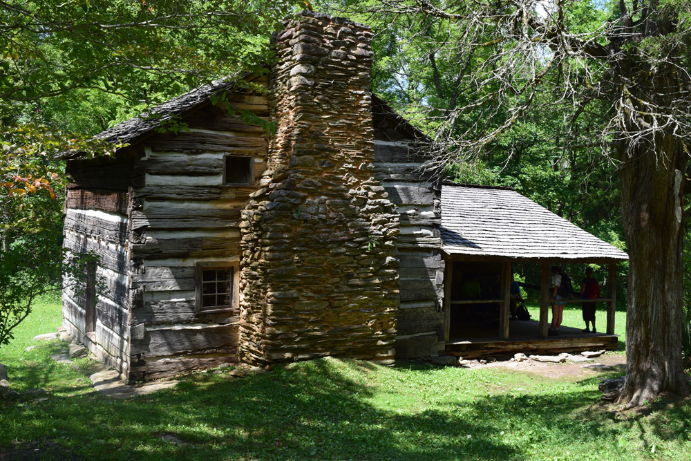 smokies_Walker-sisters-cabin.jpg