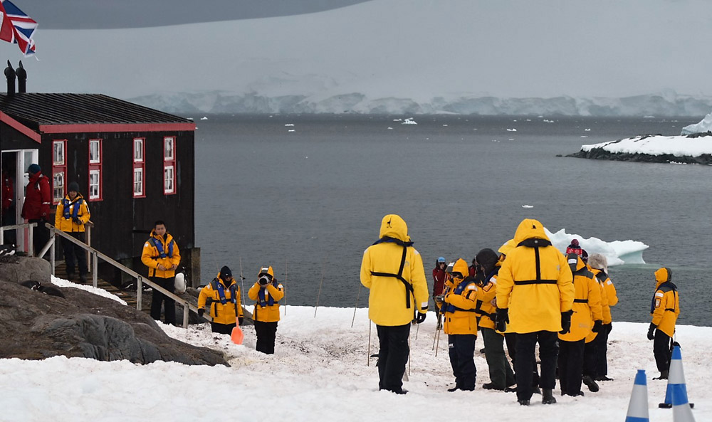 Antarctica-Winter-2.jpg